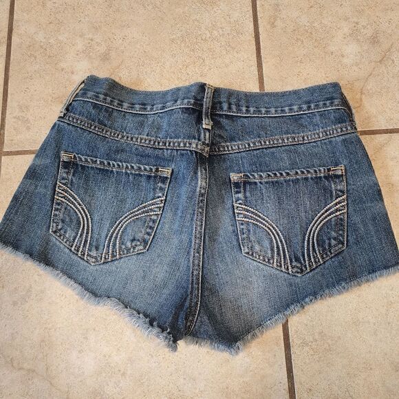 Hollister Jean shorts 26 - Picture 3 of 3